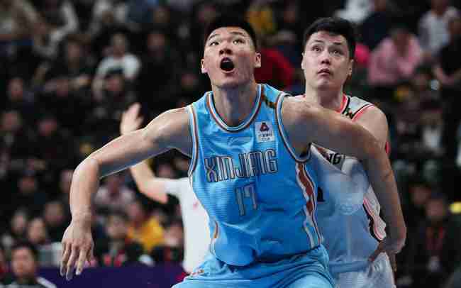 上赛季面对北京男篮狂砍30分“一战成名”的范子铭